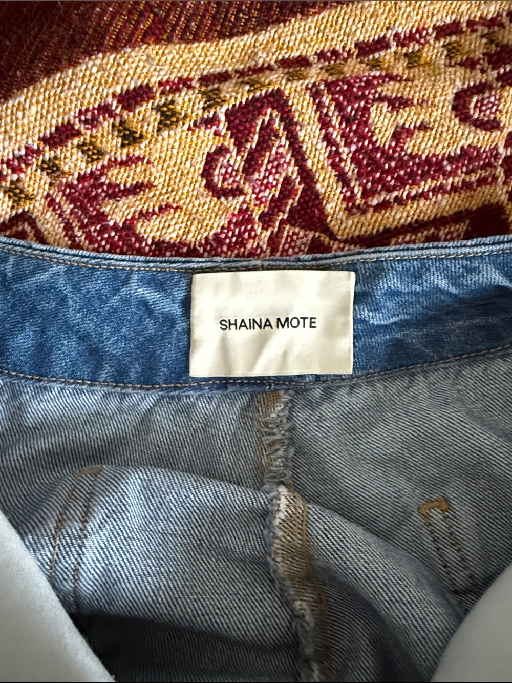 High-Rise Light Blue Women's Denim Jeans - Picture 3 of 4